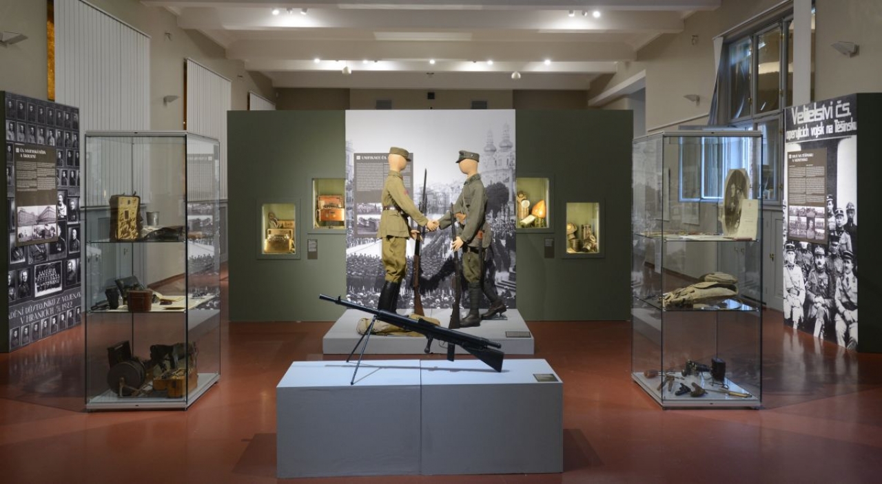1920-2020: století československé ústavnosti a demokratické armády - komentovaná prohlídka výstavy